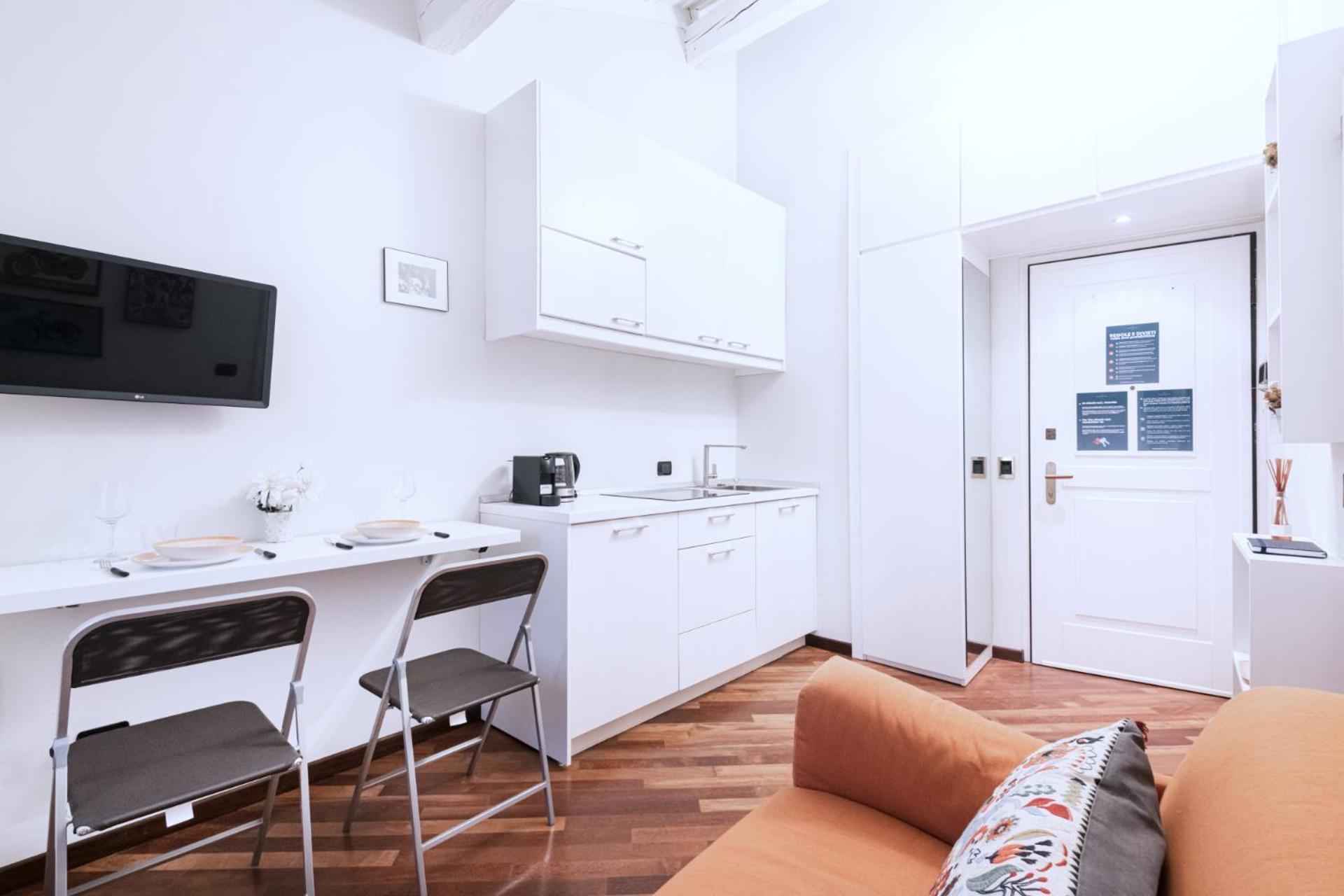 Easylife - Delizioso Monolocale In Brera/Duomo Apartment Milan Luaran gambar